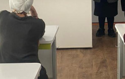 Ата аналар жиналысына ТІЖО А.Сайлауұлы,ауыл инспекторы А.Әбеуов,психолог З.С.Алибекова,әлеуметтік педагог К.Ж.Альмаганбетова  қатысты.